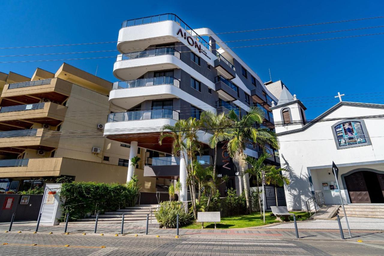 AION suítes 103 - Compacto e luxuoso Loft - Rooftop com piscina e academia - À poucos passos da praia Bombinhas Extérieur photo